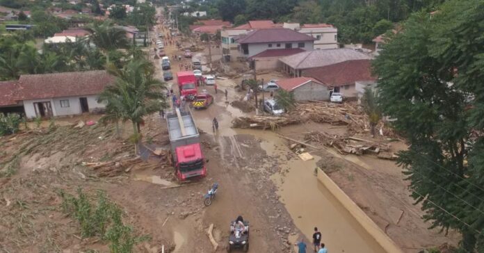 estragos-corpo-de-bombeiros-desaparecidos-2-