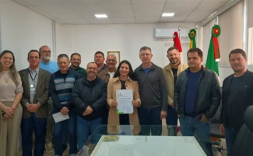 Prefeitura de Sombrio autoriza pavimentação de rua no bairro São Francisco