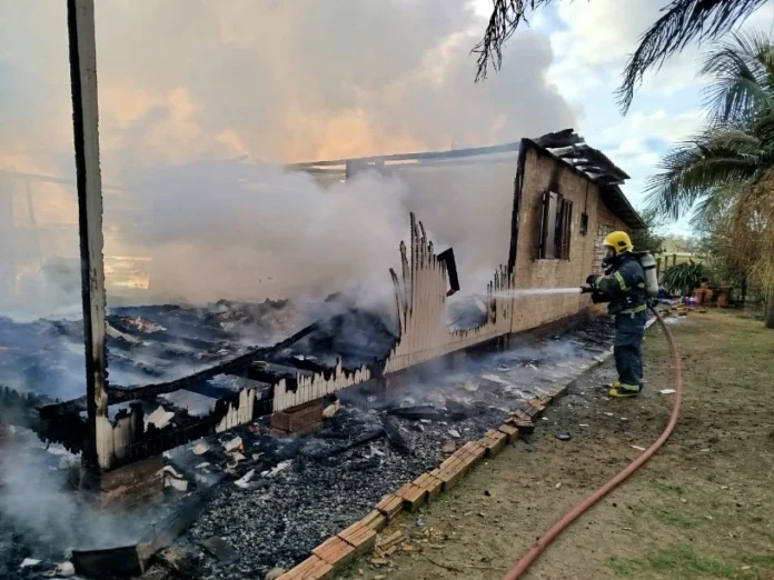 6e4f3fe3-0e65-40f4-9e90-263fa39b9aab