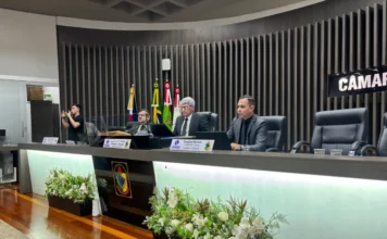 Vereador propõe criação de aplicativo para localizar túmulos em Araranguá