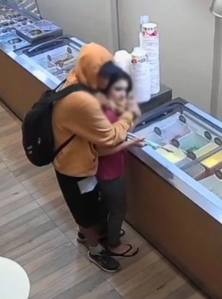 WhatsApp-Image-2025-08-12-at-18.37.44