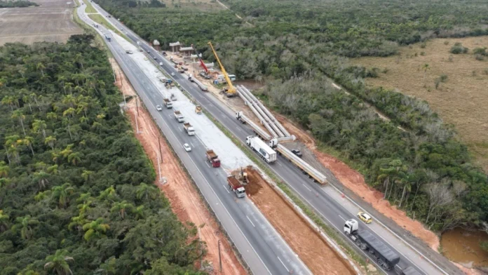 e7064493-c068-4d67-b16f-d23189529bb0