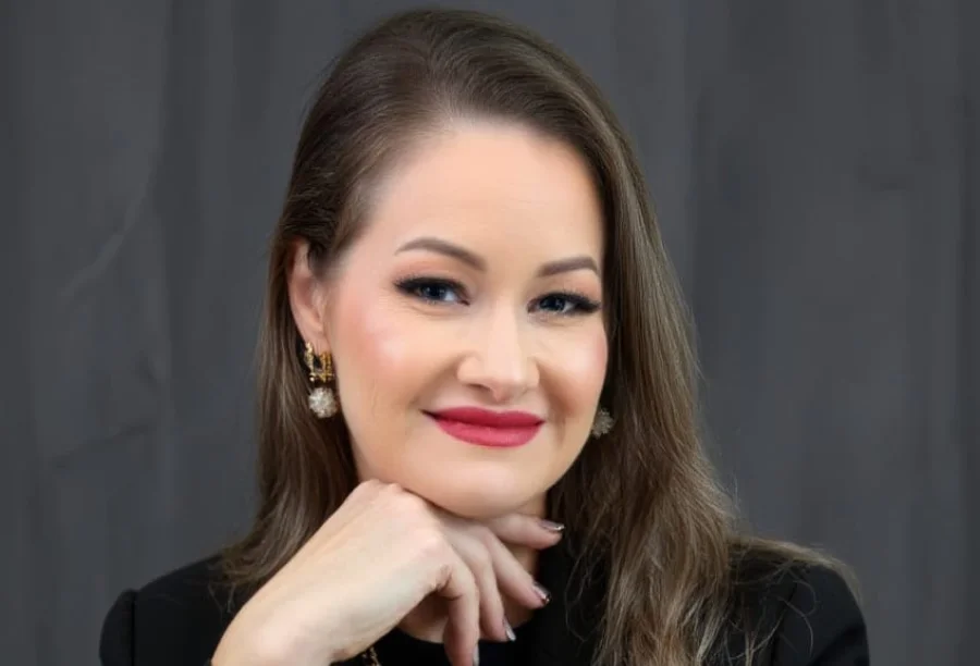 Advogada, especializada em direito de Família , Dra. Fernanda Bristot Corrêa