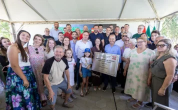 Rodovia Guilherme Tiskoski é inaugurada em Sombrio Autoridades reunidas na inauguração da rodovia