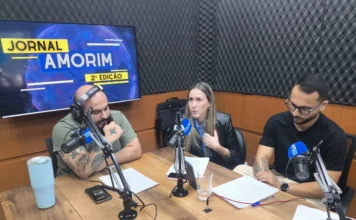 Psicologia da Esucri debate saúde mental e profissão Professor Gustavo Silveira e os estudantes de Psicologia da Esucri, Vanessa Pires e Micael Soares, em entrevista na Rádio Amorim FM, debatendo saúde mental, ansiedade e os desafios da formação em Psicologia.