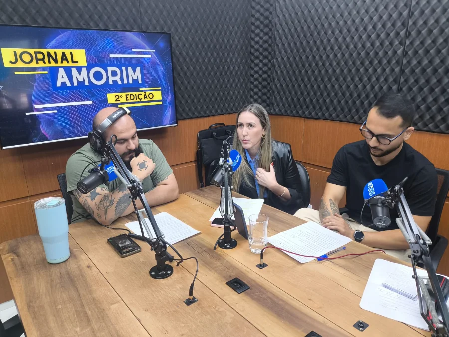 Psicologia da Esucri debate saúde mental e profissão Professor Gustavo Silveira e os estudantes de Psicologia da Esucri, Vanessa Pires e Micael Soares, em entrevista na Rádio Amorim FM, debatendo saúde mental, ansiedade e os desafios da formação em Psicologia.