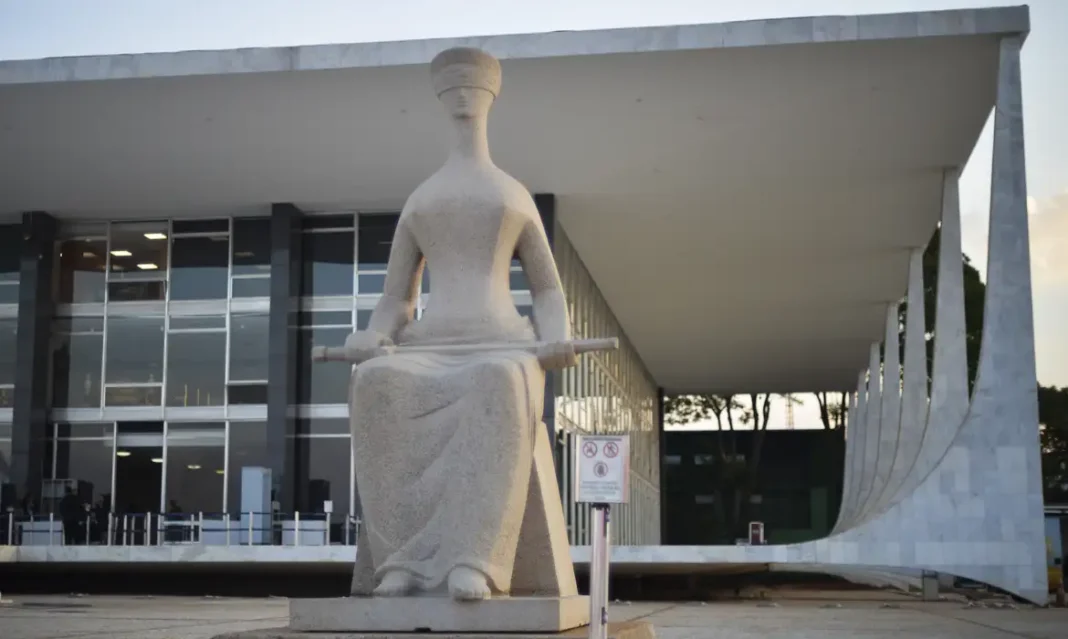 estátua da justiça