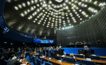 Balanço 2025: Senado aprova 778 matérias e foca na economia Sessão plenária no Senado Federal em Brasília. O balanço de 2025 registra 778 matérias aprovadas, com foco em novas regras para o Imposto de Renda e regulação do ambiente digital.