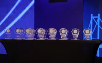 SC recebe selo máximo de transparência pública Foto do prêmio