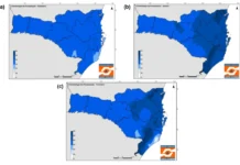 Verão em SC terá calor intenso e chuvas irregulares Mapas meteorológicos da Defesa Civil de Santa Catarina detalhando a previsão de chuvas irregulares para os meses de dezembro, janeiro e fevereiro, com destaque para o aumento da umidade no litoral em janeiro.