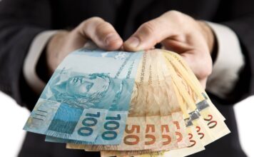 Segunda parcela do 13º deve ser paga até sexta-feira (19)