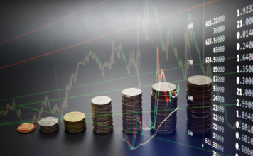 Bolsa sobe 0,99% e volta a superar os 160 mil pontos