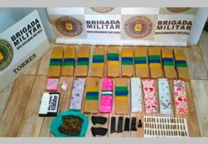 Homem é detido com 18 kg de drogas em pousada de Torres