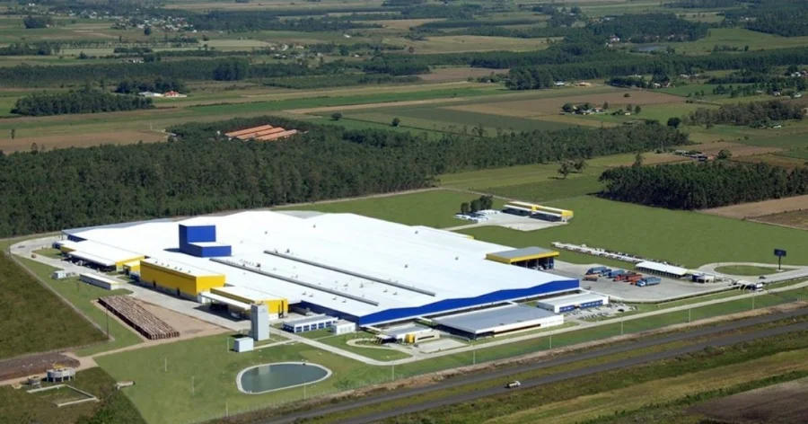 Vista aérea da unidade industrial da Alliance One em Araranguá, Santa Catarina