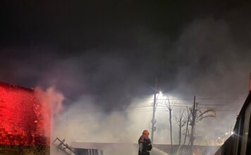 Incêndio destrói casa no bairro Aurora, em Içara