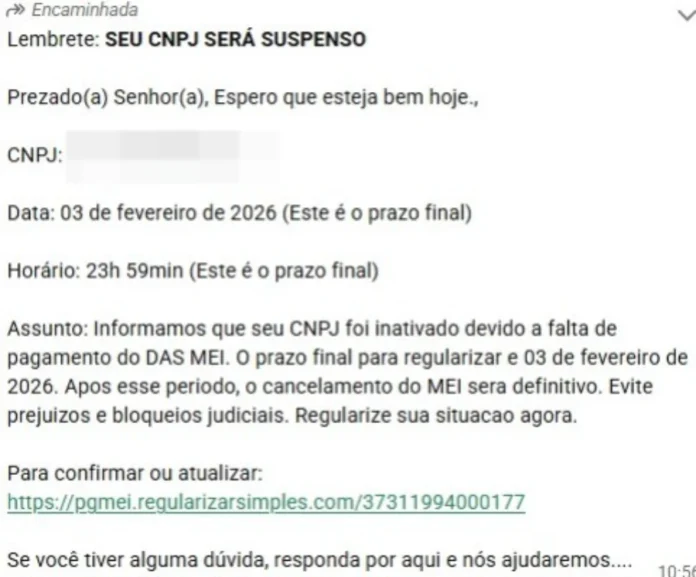 Araranguá alerta MEIs sobre golpe de cancelamento de CNPJ Captura de tela de uma mensagem fraudulenta enviada por aplicativo, com o título "Lembrete: SEU CNPJ SERÁ SUSPENSO". O texto utiliza tons de urgência, mencionando o prazo de 3 de fevereiro de 2026 para a regularização de débitos do DAS-MEI e apresentando um link externo suspeito para induzir o usuário ao clique.