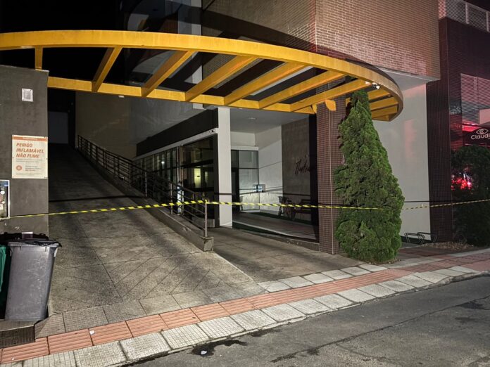 dd2e9998-01c2-4d2d-9a69-79cb0141dc0a