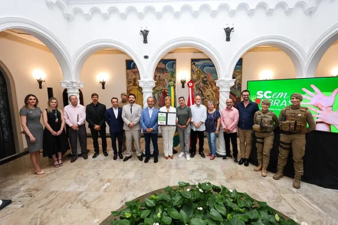 55177569128_83d495657d_c_11zon