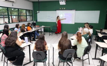 Roda de conversa debate violência doméstica na Unesc