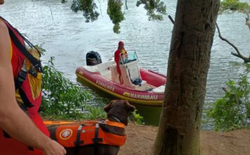 Segue as buscas do jovem desaparecido no Rio Araranguá