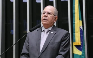 Câmara aprova verba federal para planos de mobilidade Deputado Hildo Rocha discursa no plenário da Câmara dos Deputados sobre a aprovação de recursos federais para o plano de mobilidade urbana dos municípios brasileiros.