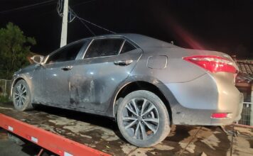 Motorista foge da polícia e dirige na contramão