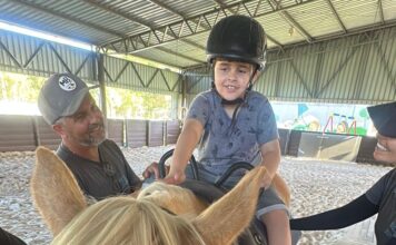 Equoterapia avança no desenvolvimento de autistas em SC