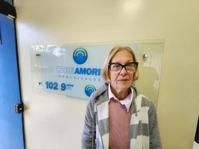 Diarista oferece serviços de limpeza geral Diarista de 72 anos busca trabalho com serviços de limpeza geral em casas, lojas e consultórios