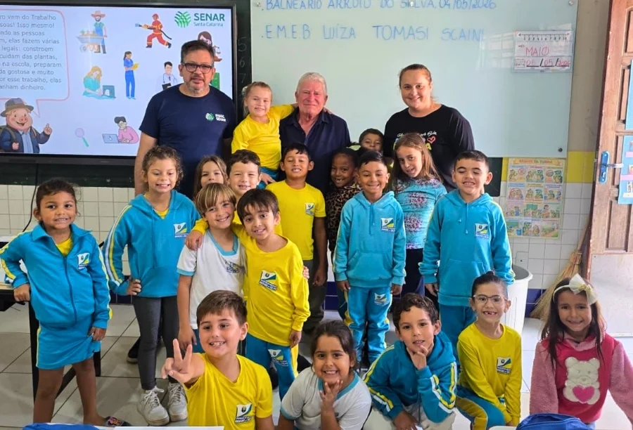 Alunos de Balneário Arroio do Silva participam do projeto Plantando para o Futuro sobre educação financeira infantil
