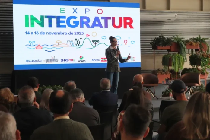 Integratur lança plataforma para destinos da Amrec Lançamento do Integratur reúne público em evento sobre turismo regional da Amrec em Criciúma
