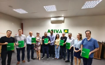 Lideranças recebem demandas da Aciva para o Extremo Sul Lideranças políticas recebem demandas da Aciva para obras, infraestrutura e desenvolvimento do Extremo Sul Catarinense