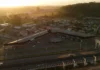 Prefeitura de Maracajá passa a atender em nova sede na BR-101 Nova sede da Prefeitura de Maracajá às margens da BR-101, no bairro Vila Beatriz, onde funciona o Paço Municipal Astir Demétrio da Rocha.