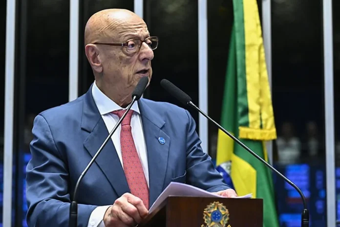 Senador destaca atuação do Bairro da Juventude Senador Esperidião Amin discursa no Plenário do Senado Federal durante homenagem ao Bairro da Juventude de Criciúma