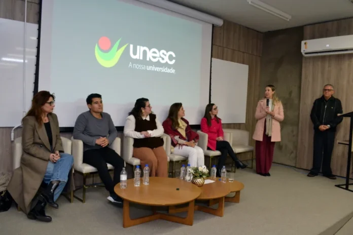 Unesc recebe novos mestrandos e doutorandos no PPGE Aula inaugural do PPGE da Unesc reúne docentes, estudantes e representantes da universidade para debate sobre avaliação da pós-graduação em Educação