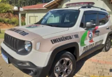 Venda de droga por PIX termina com suspeitos detidos Viatura da Polícia Militar ilustra ocorrência de tráfico de drogas registrada em Criciúma