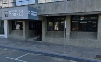 Torres abre processos seletivos com salários de até R$ 15 mil