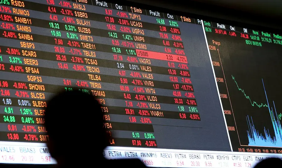 2020-03-11t154713z_1_lynxmpeg2a1pf_rtroptp_4_bovespa-manh