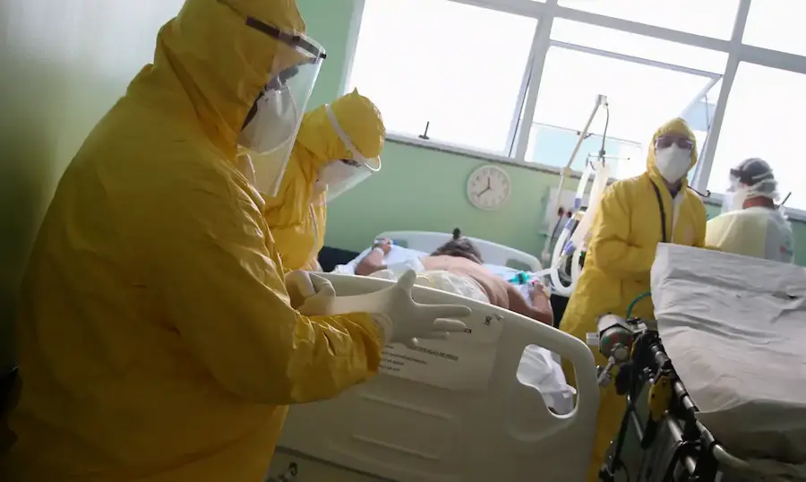 2020-05-13t010437z_1571908268_rc2dng9boty1_rtrmadp_3_health-coronavirus-brazil (1)