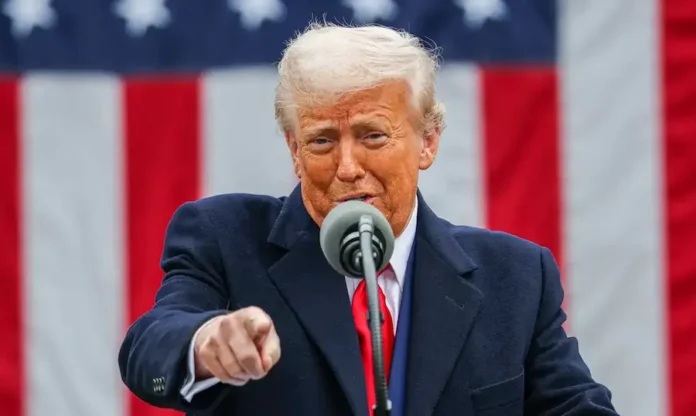 2025-04-02t203312z_419641593_rc2wpda4g660_rtrmadp_3_usa-trump-tariffs (1)