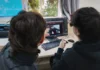 Estudantes da EEB de Araranguá testam aplicativo de vigilância com drones em computador durante projeto do curso técnico