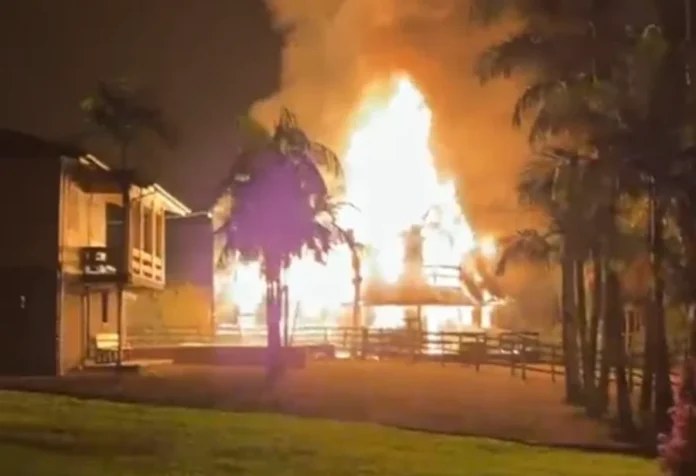 Incêndio destrói residência em Siderópolis