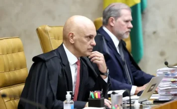 Moraes arquiva casos de André Fernandes e Silvia Waiãpi