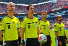 Ramon Abatti Abel estreia na Copa do Mundo 2026 Ramon Abatti Abel e equipe de arbitragem entram em campo na Copa do Mundo 2026 antes da partida entre Bélgica e Egito, em Seattle
