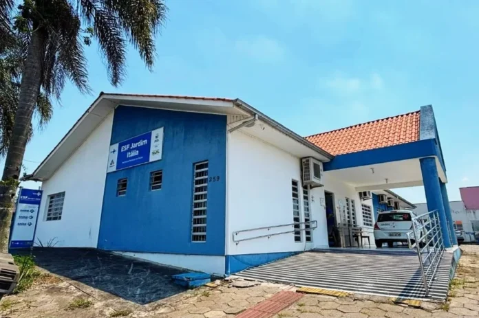 UBSs de Cocal têm aprovação acima de 90%, diz Unesc Unidade Básica de Saúde ESF Jardim Itália em Cocal do Sul, onde pesquisa da Unesc apontou aprovação acima de 90% dos usuários da rede municipal de saúde.