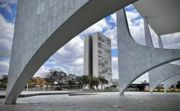 Governo quita R$ 17,5 bi em emendas