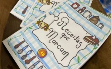 Alunos de Sombrio criam livro com receitas de família Livro de receitas afetivas produzido por estudantes da EEB Catulo da Paixão Cearense, em Sombrio, com receitas de família e projeto pedagógico da CRE