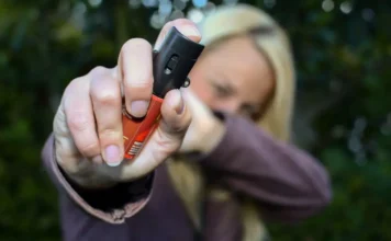 Lei autoriza compra de spray de pimenta por mulheres