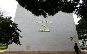 Governo eleva projeção da inflação para 5,1% em 2026