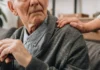 Projeto cria cordão roxo para Alzheimer