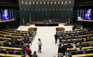 Empresas cobram atualização do Simples Nacional